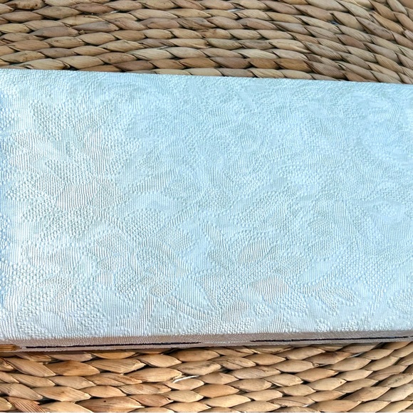 Vintage 1950's MELE Women's pierced Earring Jewelry storage travel case - Picture 7 of 16